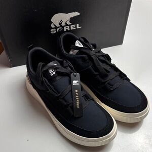 Sorel Women's Out N About IV Low-Top Sneakers sz 8